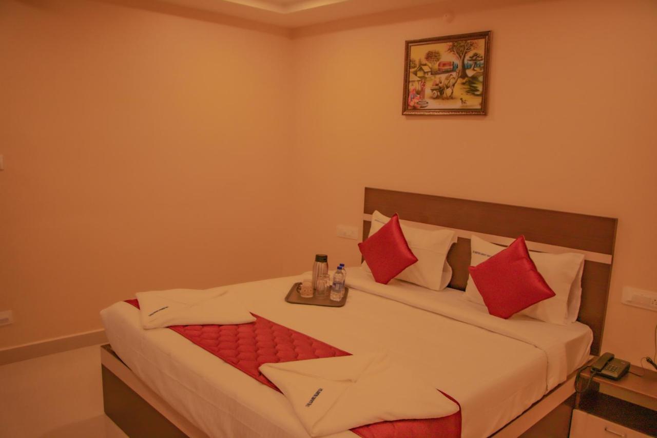 Hotel Mountview Comforts Tirupati Exterior foto